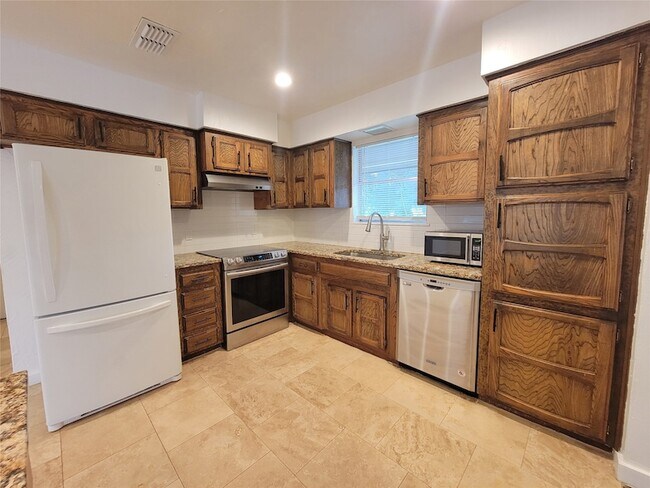 Foto del edificio - 3902 E Bankhead Hwy
