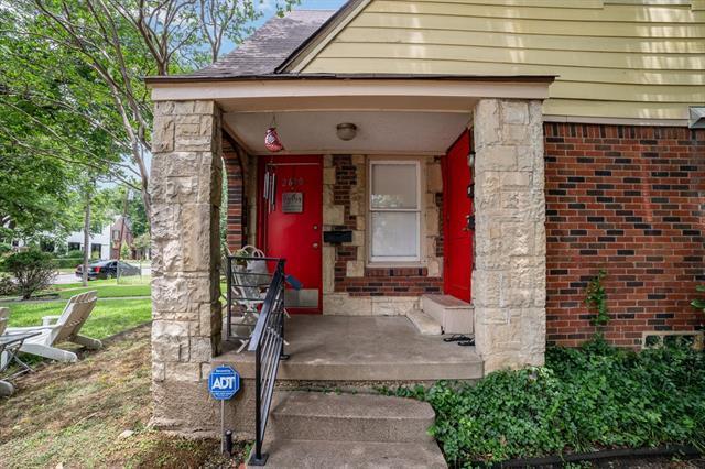 Building Photo - 2600 Madera St