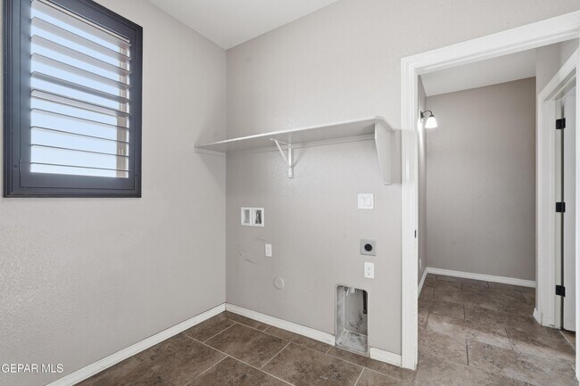 Building Photo - 13255 Emerald Isle St