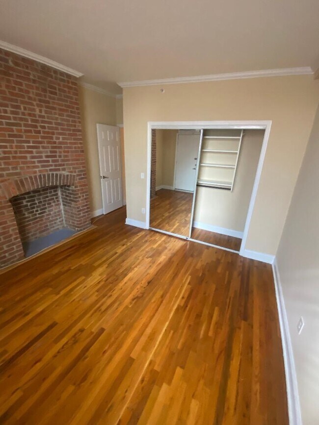 Foto del edificio - 206 Washington St