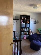 Building Photo - 319 Terri Dr