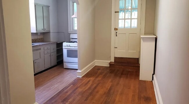 Building Photo - 3133 N Calvert St