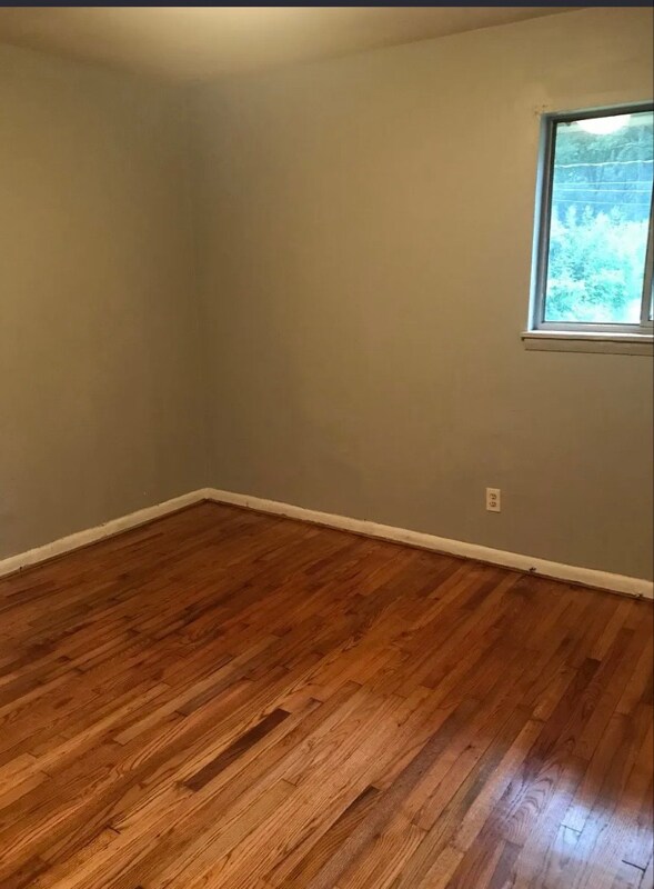 Foto del edificio - 1084 Cordova St SW