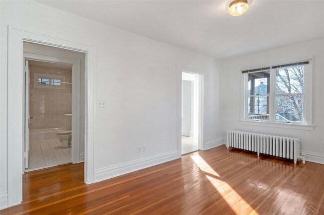 Building Photo - 127 Gordon Ave