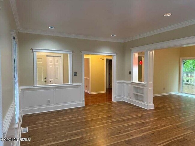 Building Photo - 1805 Crooked Creek Rd