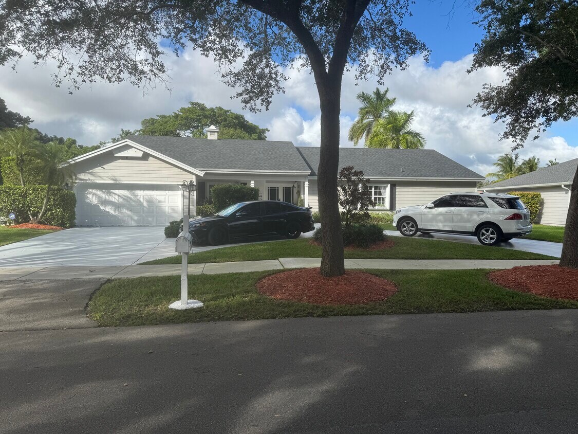 Photo - 14901 SW 144th Terrace (Miami, FL)