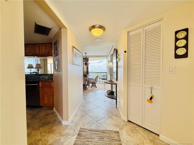 Foto del edificio - 9500 S Ocean Dr