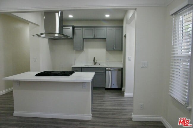 Building Photo - 4265 Garthwaite Ave