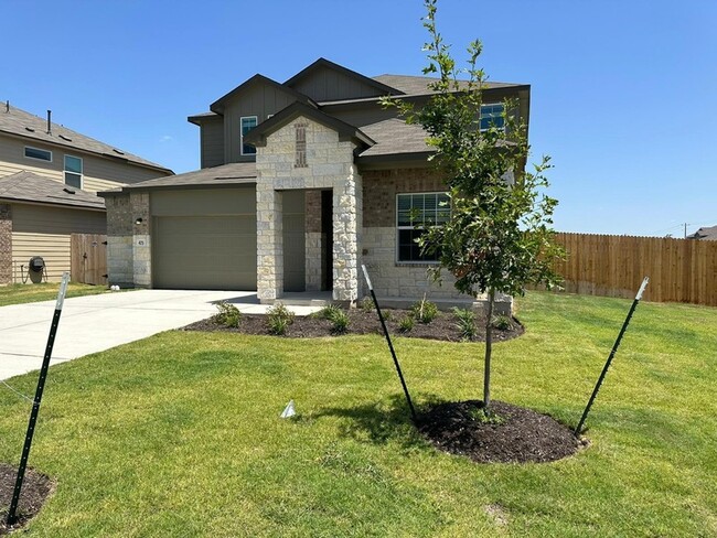 Building Photo - 425 Salt Springs Rd