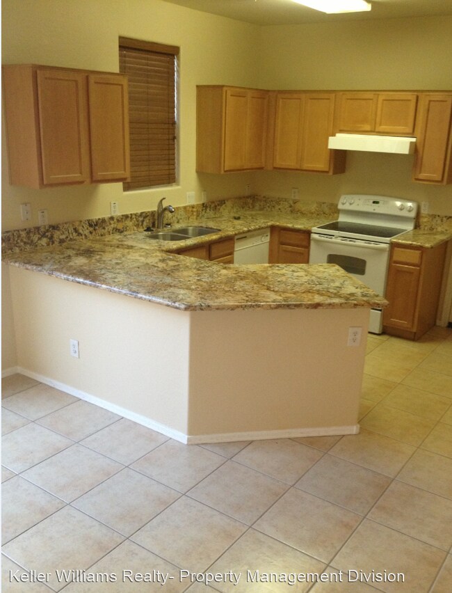 Foto del edificio - 3 br, 2.5 bath House - 6614 W Polk ST 2124...