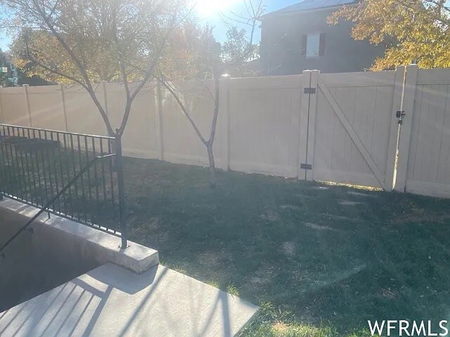 Building Photo - 5416 Meadowside Dr