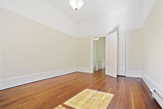 Foto del edificio - 1039 Scott St