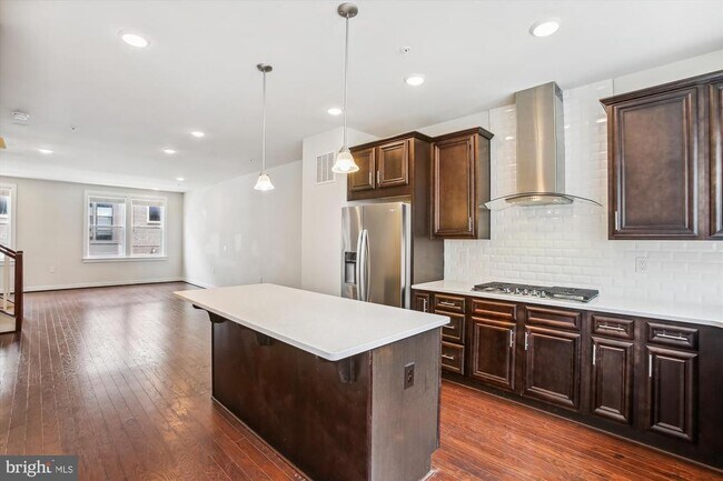 Foto del edificio - 13340 Sherwood Park Ln