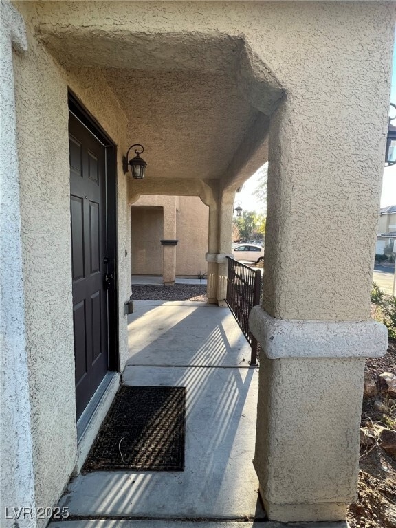 Building Photo - 6462 Abbey Door Ct