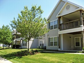 Building Photo - 63 Cohoes Rd