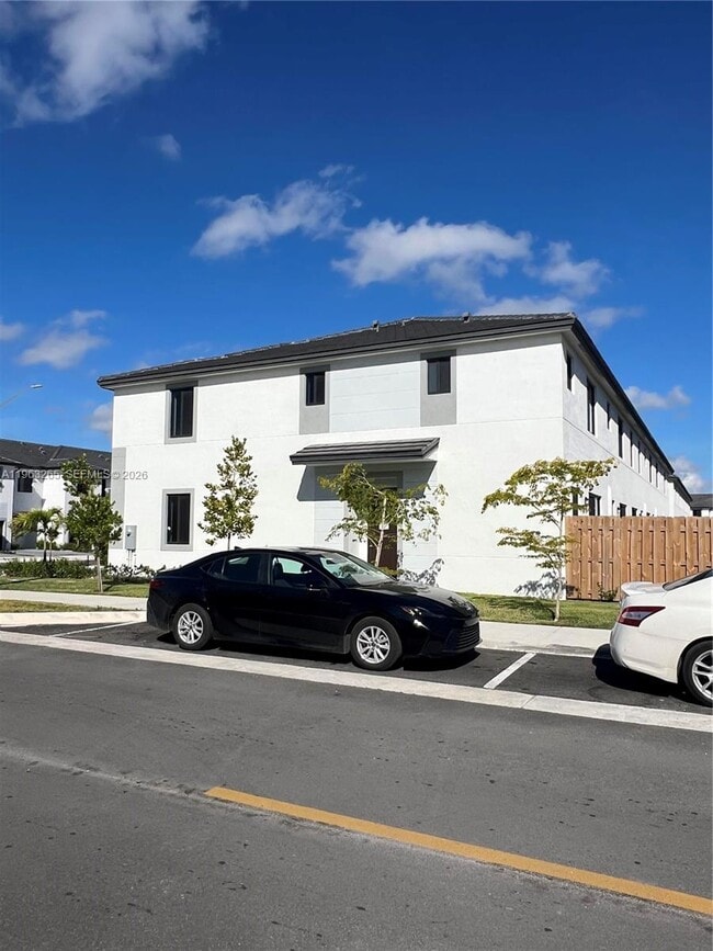 Building Photo - 34531 SW 191st Ave