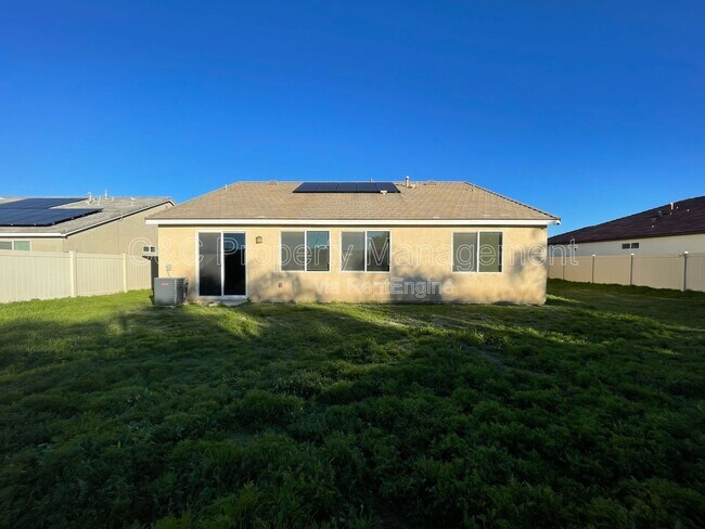 Foto del edificio - 1023 Haviture Wy