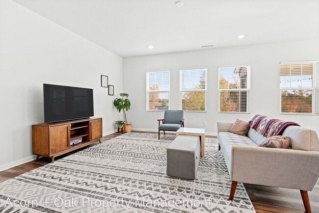Building Photo - 3 br, 2.5 bath House - 1108 Judaro Lane