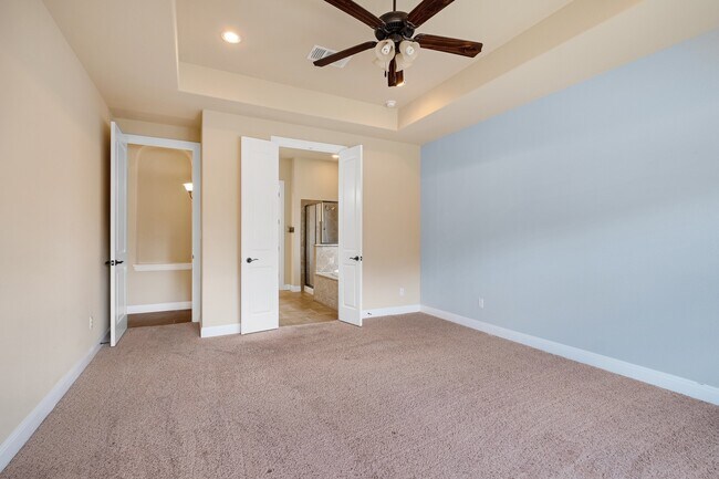Foto del edificio - Wonderful 5 Bedroom, 4 Bath Home in the Desirable Behrens Ranch Community