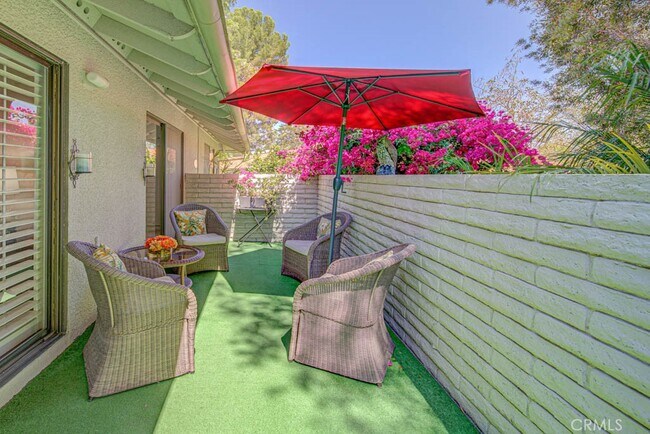 Foto del edificio - 901 Ronda Sevilla