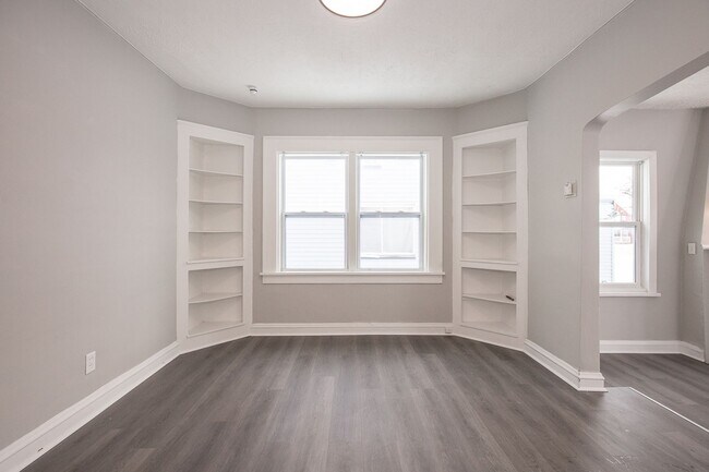 Foto del edificio - NEWLY RENOVATED! - 3 BED, 1.5 BATH BEAUTIFUL SINGLE- FAMILY HOME.