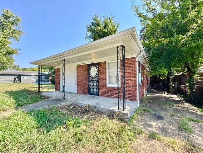 Building Photo - 1596 Pennsylvania St