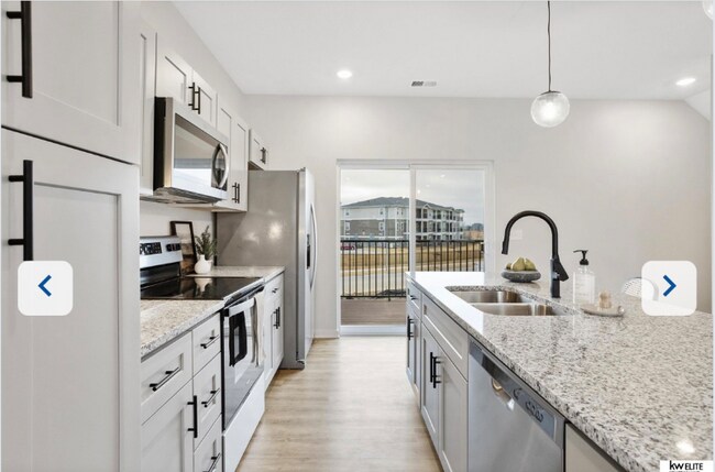 Foto del edificio - 20861 T Plz