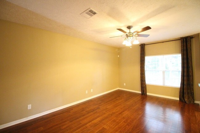 Foto del edificio - 3 Bed / 2.5 Bath home