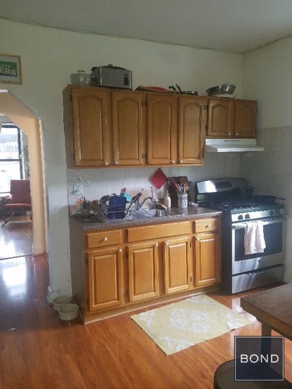 Foto del edificio - 235 Washington Ave