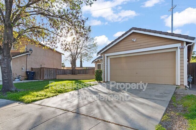 Foto del edificio - 3587 Mary Jean Ln