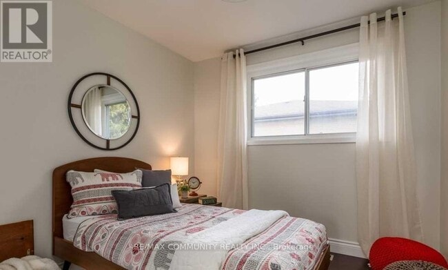 Building Photo - 1356 Poprad Ave