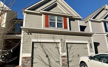 Building Photo - 3393 Castleberry Village Cir