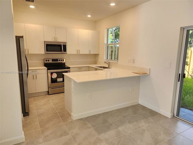 Foto del edificio - 2645 SE 17th St