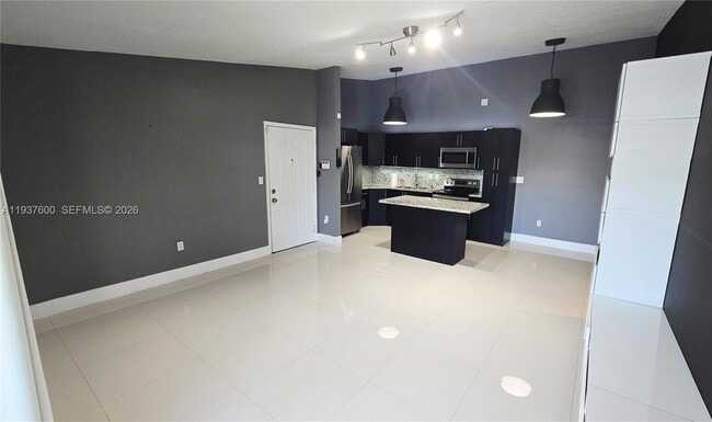 Foto del edificio - 18785 NW 62nd Ave