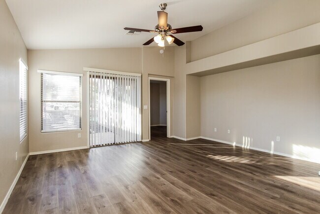 Foto del edificio - 1607 W Nancy Ln