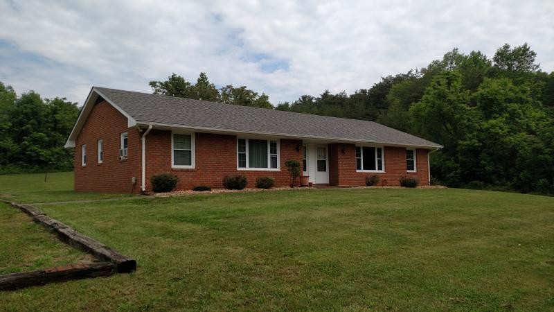 Primary Photo - 5765 Bethlehem Rd