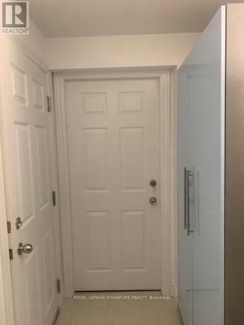 Photo du bâtiment - 10 Sanford Crescent