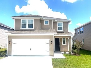 Building Photo - 11620 Hillside Dr