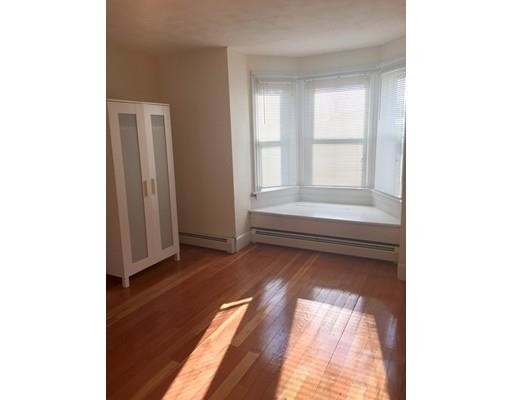Foto del edificio - 270 W 5th St