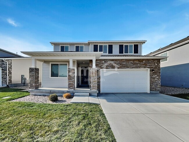 Building Photo - 3324 Fields Ave