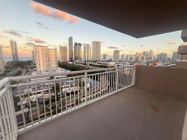 Foto del edificio - 250 174th St