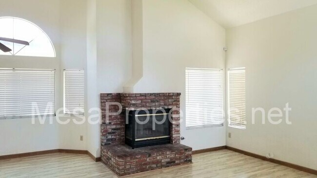 Foto del edificio - 2547 Knox Ct