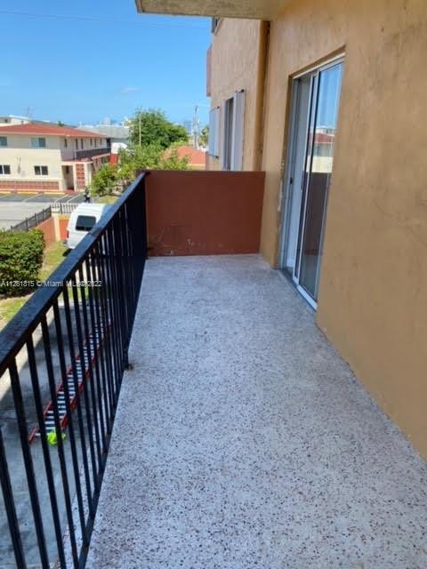 Building Photo - 2921 SW 10th St  26 Miami Fl 33135