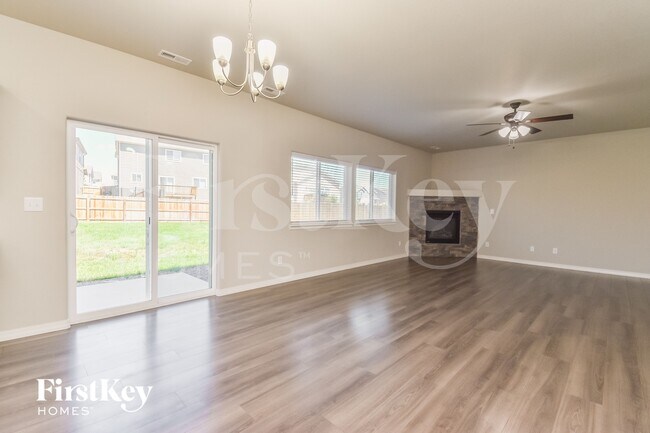 Foto del edificio - 8288 Kintla Ct