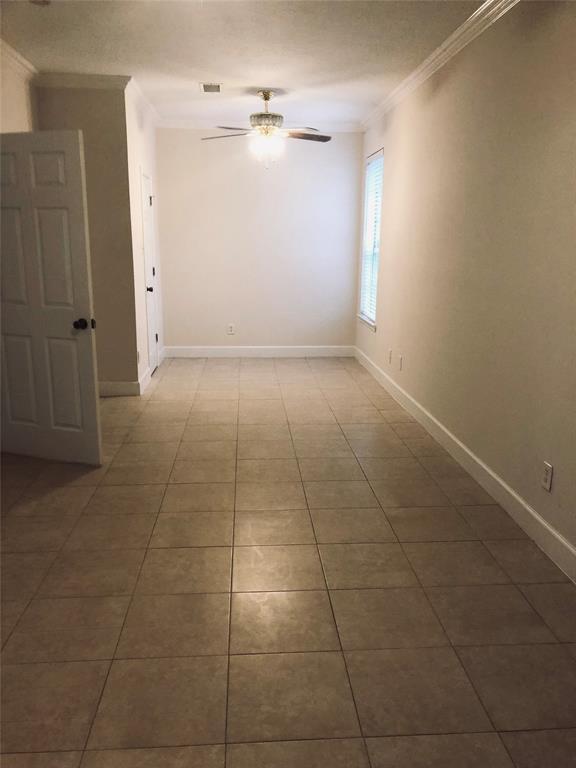 Foto del edificio - 8934 Westwillow Dr