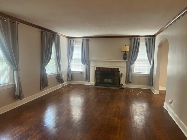 Foto del edificio - 1347 W Sunset Ave