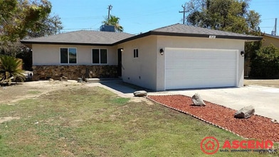 Building Photo - 3308 Laurel Dr