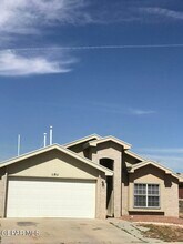 Building Photo - 11811 2 Towers Dr