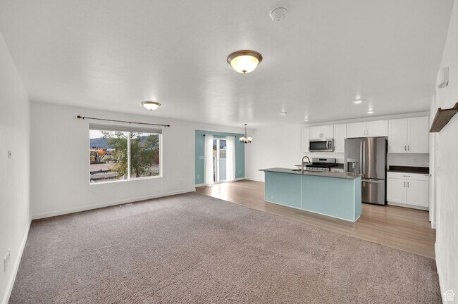 Building Photo - 5113 W Vibrato St