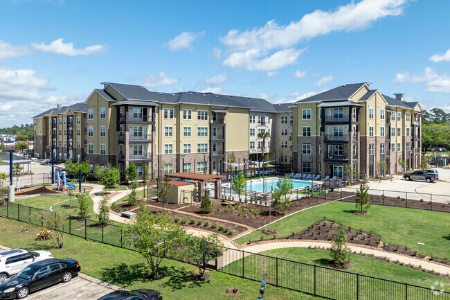 Apartamentos - The Flats at Hooper Hill